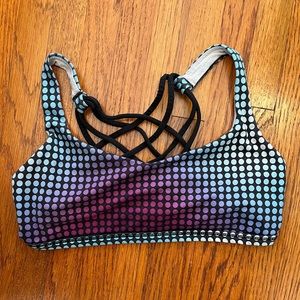 Lululemon Free to Be Bra